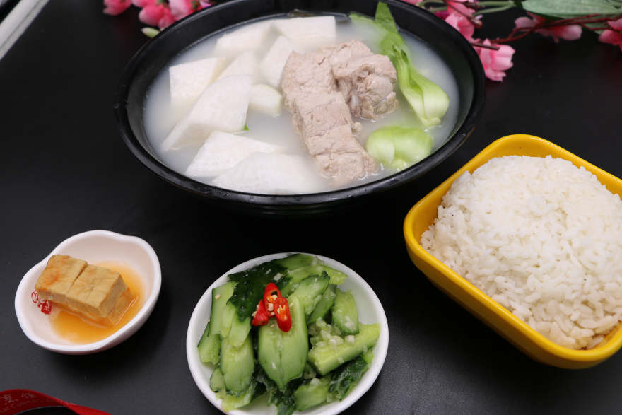 厦门浓汤炖骨饭培训
